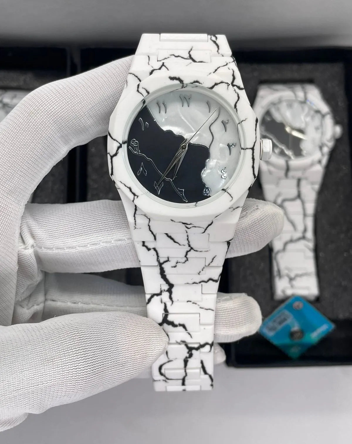 White Marble Arabic Aura Unisex Watch